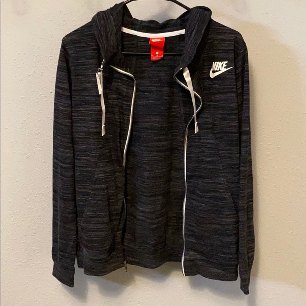 Zip up